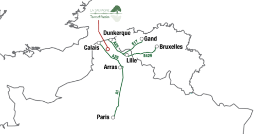 La Sauvagine Terre et Passion® est située entre Boulogne-sur-Mer et Lille